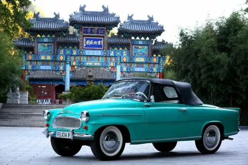 thd_160915_skoda_felicia_awarded_most_elegant_car_in_china_classic_rally_1_